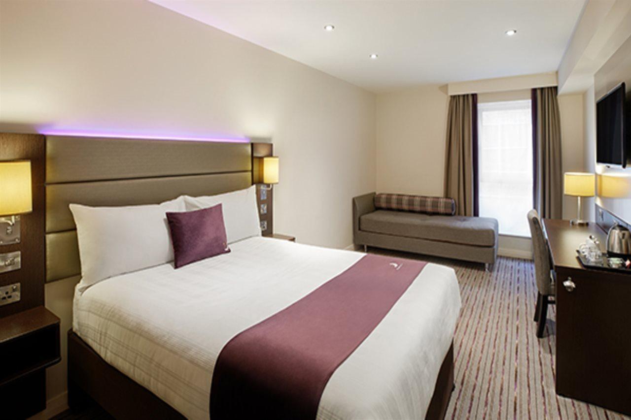 Premier Inn Falkirk East מראה חיצוני תמונה