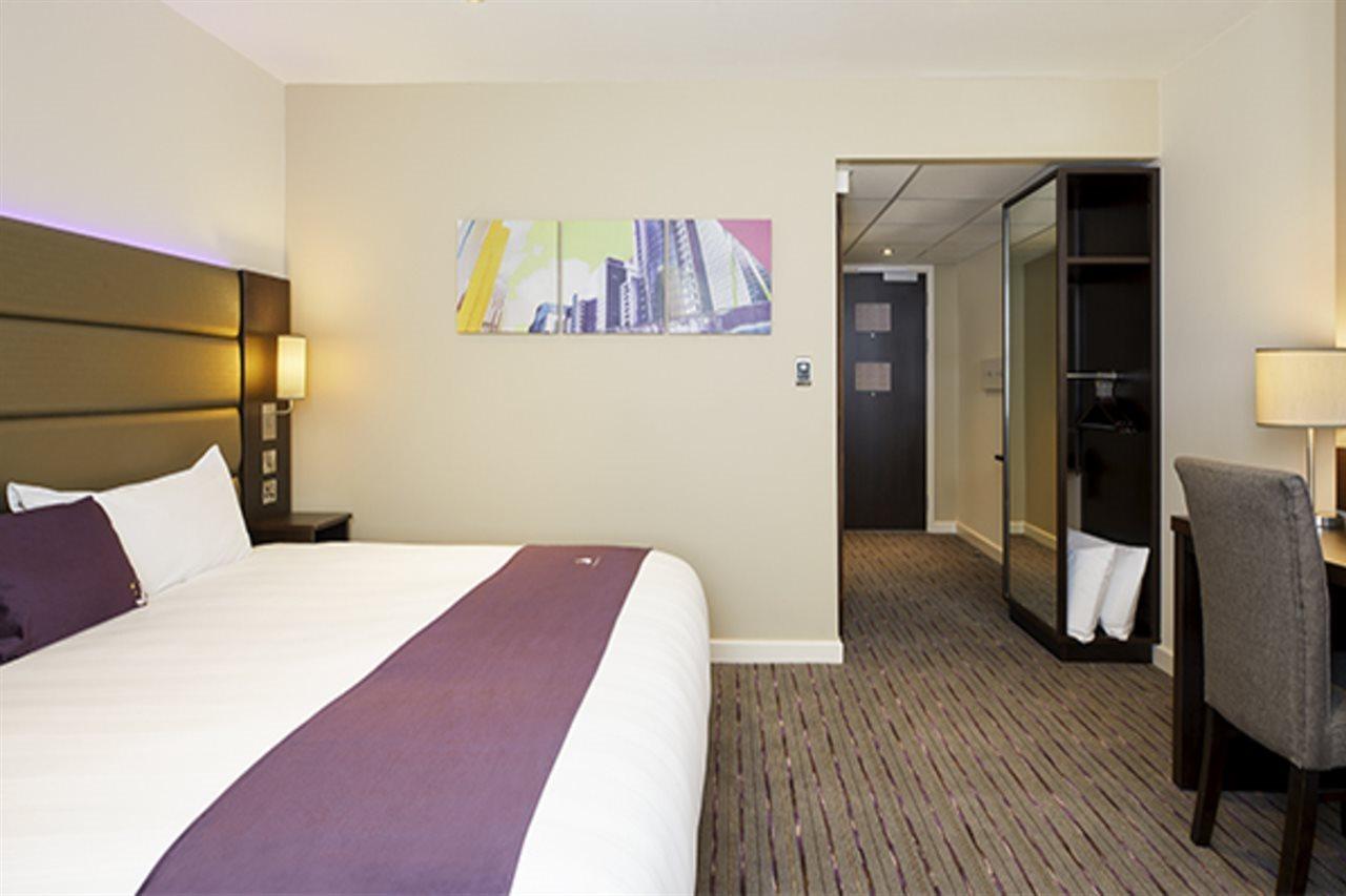 Premier Inn Falkirk East מראה חיצוני תמונה